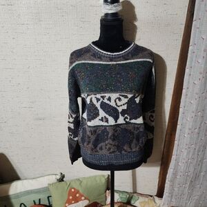 Expressions Men's Blue and Green Patterned Crewneck Sweater